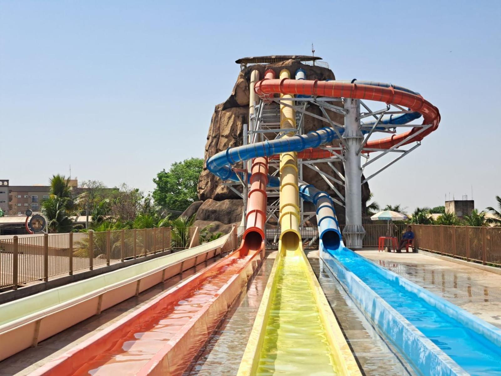 Piazza Diroma Hotel - Acqua Park E Splash Caldas Novas Eksteriør billede